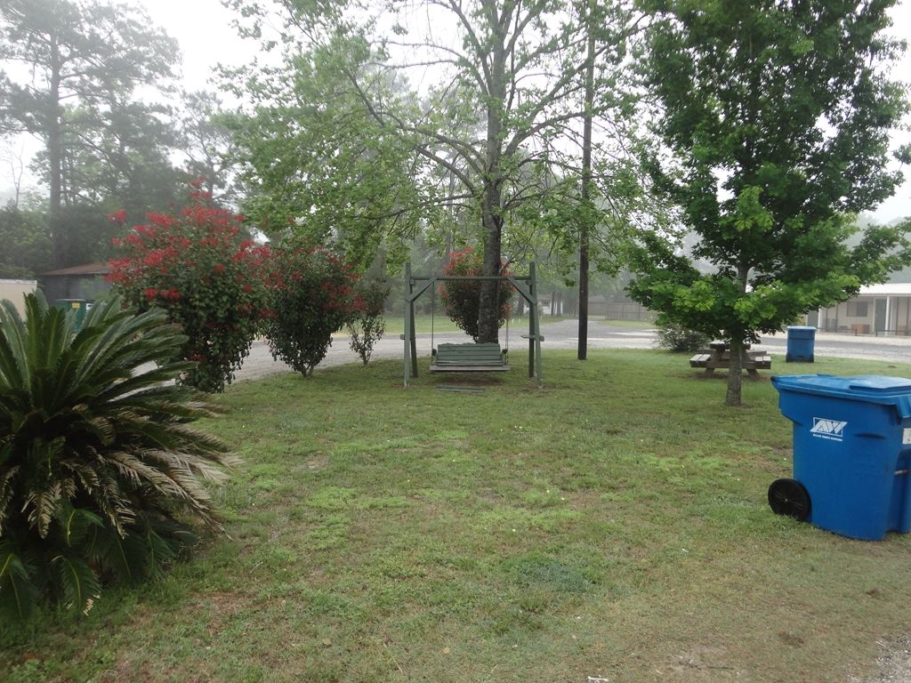 Garden Inn&Suites Silsbee Buitenkant foto